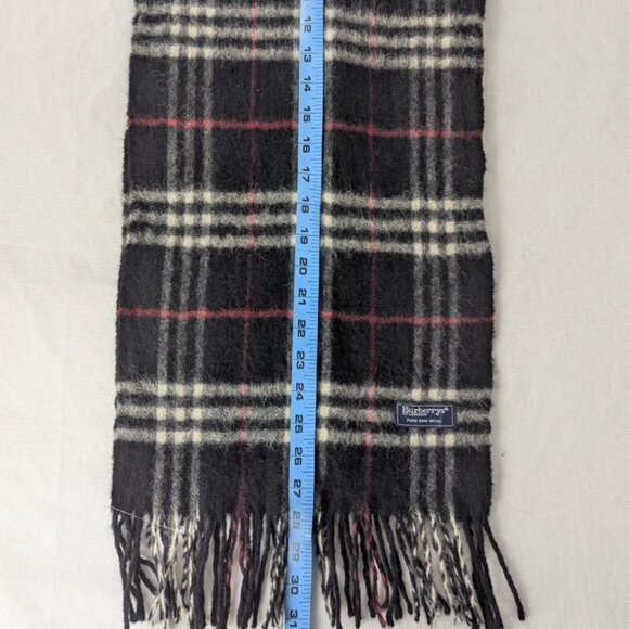 Authentic Pre-Owned Burberry's wool Scarf Black – Unisex Check – Premium Wrap. - Picture 6 of 7